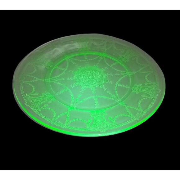 Anchor Hocking Uranium Dinner Plate 9.25" Cameo Ballerina Green Depression Glass